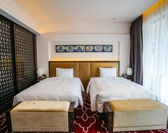 Hotel Hilton Linzhi Resort (Mainling, China)