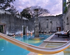 Hotel Hacienda Uayamon (Campeche, Mexico)