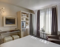 Hotelli Hotel Vivaldi (Puteaux, Ranska)