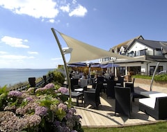 Gæstehus Pebble Beach Seaview Restaurant & Rooms (Barton on Sea, Storbritannien)