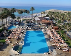 Hotelli pavlo napa beach hotel (Ayia Napa, Kypros)