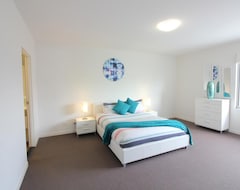 Hotel Acqua Vista - Rejuvenate Stays (Inverloch, Australija)
