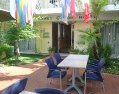 Hotel Cannes Garden (Cannes, France)