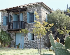 Koko talo/asunto Rizes Houses (Kalo Nero, Kreikka)