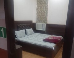 Hotel Sunny By WB Hotels (Kanpur, India)