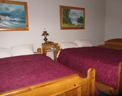 Khách sạn Big Horn Motel (Banff, Canada)