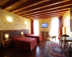 Khách sạn City Centre Rooms And Apartments (Verona, Ý)