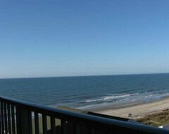 Hele huset/lejligheden Beach Lovers Condo With Spectacular Ocean Views, Pool, Lazy River, & Jacuzzi! (North Myrtle Beach, USA)