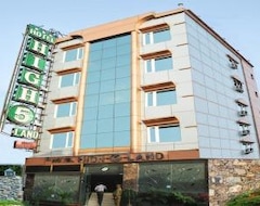 Hotel High 5 Land (Delhi, Indien)