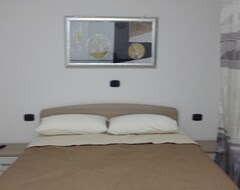 Majatalo Raxul Room (Sestu, Italia)