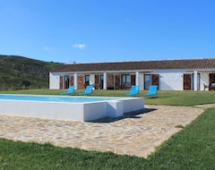 Casa rural Burro Ville by Host Wise (Portimão, Bồ Đào Nha)