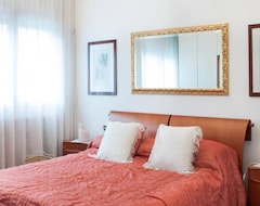Bed & Breakfast Orange House (Varenna, Italien)