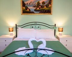 Bed & Breakfast Casa Mafalda - Rooms, Friends And More Affittacamere - Guest House (Senigallia, Italija)