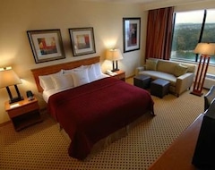 DoubleTree by Hilton Hotel St. Louis - Chesterfield (Chesterfield, USA)