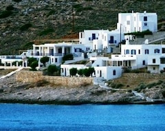 Hotel Delfini (Kamares, Grecia)