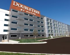 Otel DoubleTree by Hilton Omaha Southwest (Omaha, ABD)