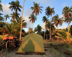 Kamp Alanı Aotea Campin Huahine (Fare, French Polynesia)