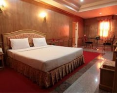 Khách sạn 13 Coins Hotel Ngam Wong Wan (Nonthaburi, Thái Lan)