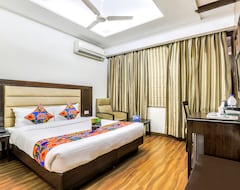 Hotel FabExpress Metro35 (Chandigarh, India)