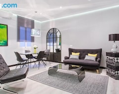 Casa/apartamento entero Serrano Comfort. By Presidence Rentals (Madrid, España)