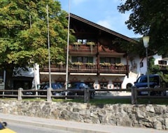 Khách sạn Zur Post Schliersee (Mandelbachtal, Đức)