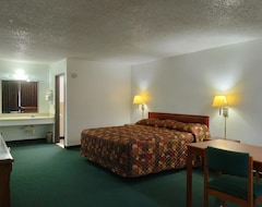 Motel Luxury inn (Mustang, USA)