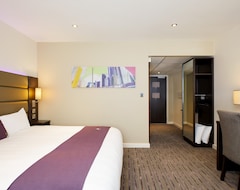 Khách sạn Premier Inn London Clapham hotel (London, Vương quốc Anh)