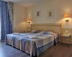 Residhotel Golf Grand Avignon (Vedène, France)