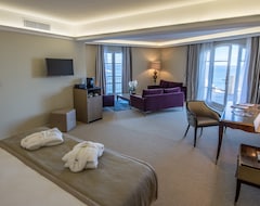 Khách sạn Hotel Des Gouverneurs (Bastia, Pháp)