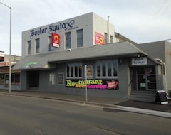 Khách sạn Doctor Syntax Hotel (Hobart, Úc)