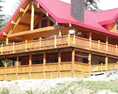 Hotelli Timberwolf Lodge B&B (Valemount, Kanada)