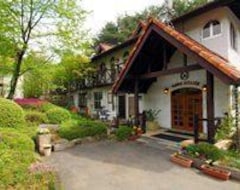 Pansiyon Lodge Atelier (Hokuto, Japonya)