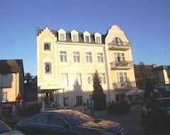 Hotel Nautilus (Międzyzdroje, Poland)