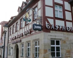 Khách sạn Zum wilden Mann (Lauf, Đức)