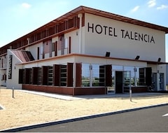 Hotel Talencia (Thouars, Fransa)