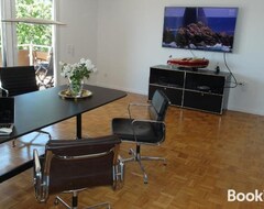 Toàn bộ căn nhà/căn hộ Ferienwohnung Region Stuttgart - Wohnen Und Arbeiten Auf Zeit In 120m2 Ferienwohnung - Geeignet Fur 4 Personen (Altbach, Đức)