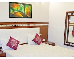 Hotel Dev Residency (Vrindavan, India)