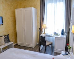 Khách sạn Hotel Millennium (Locarno, Thụy Sỹ)