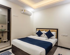 Hotel OYO 8298 Zee Residency (Mumbai, Indija)