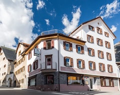 Khách sạn Cualmet - Alpine (Lantsch - Lenz, Thụy Sỹ)