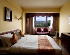 Hotel Central Heritage Resort & Spa (Darjeeling, India)