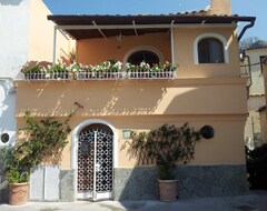Koko talo/asunto Estate4Home - Angolo Di Paradiso (Positano, Italia)