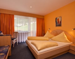 Bed & Breakfast Fridolin (Soelden, Austria)