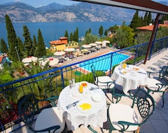 Khách sạn Hotel Capri (Malcesine, Ý)
