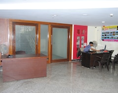 Otel Shri Sai Nivas Mega Residency (Shirdi, Hindistan)