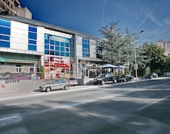 Pansiyon Happy Star Club (Belgrad, Sırbistan)