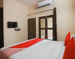 Hotel Oyo 71229 Krishna Residency (Noida, Indija)