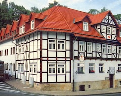 Otel Zur Krone (Großalmerode, Almanya)