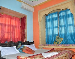 Hotel Abu Safari (Jaisalmer, India)