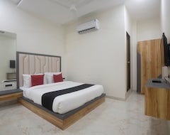 Khách sạn Capital O 62560 Hotel Zaid International (Mumbai, Ấn Độ)